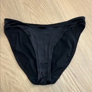 1990’ Vintage Victoria’s Secret Second Skin Satin Bikini Panty M